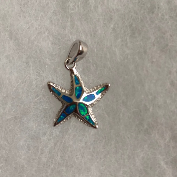 Sterling Silver Pendant Starfish w/ Lab Opal - Picture 2 of 5